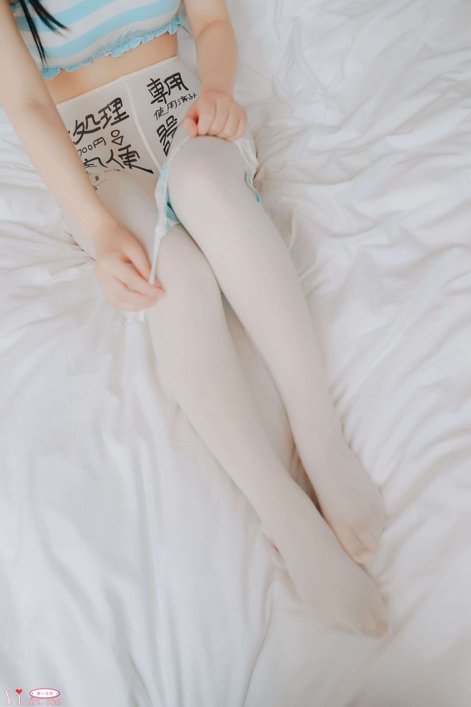 拇指兔－肉便器袜 2 – Cute young girl lolita (22P)